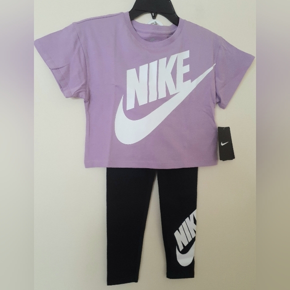 matching nike leggings and top